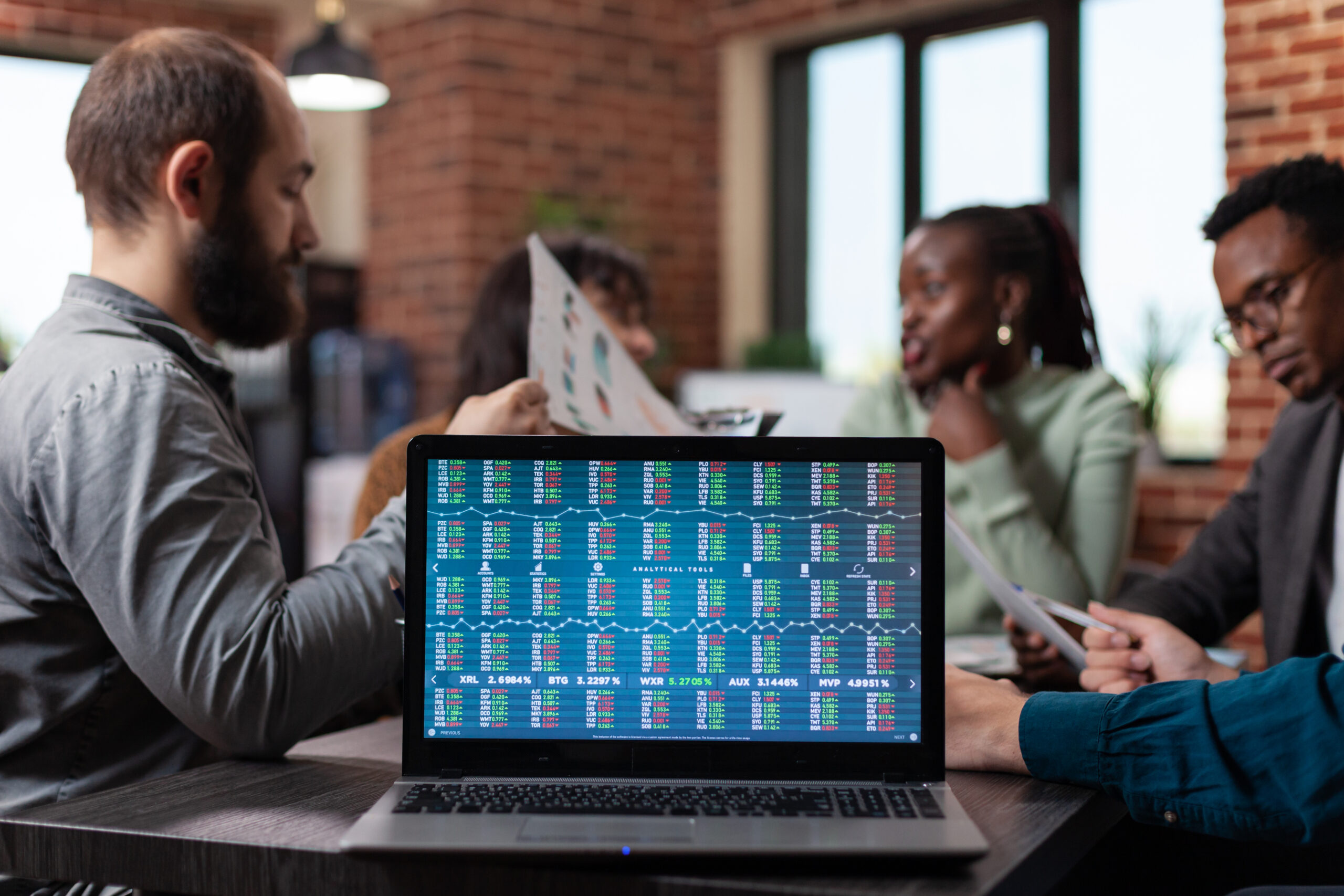 How Technology and Technology Trading Are Changing Trading Behaviours